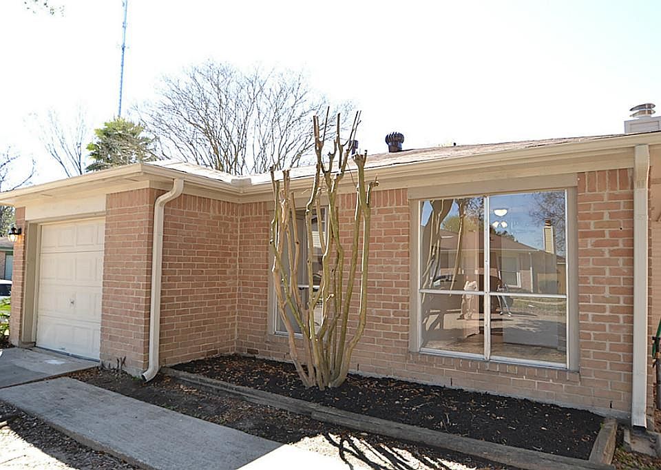 1st image of 7803 Mauvewood Dr
