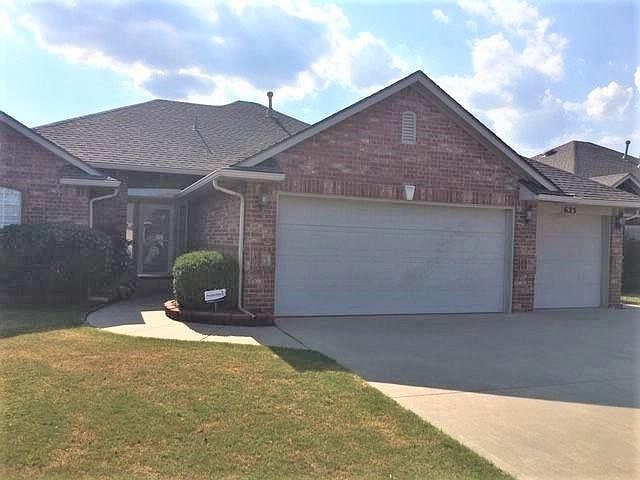 1st image of 625 Madeline Ln