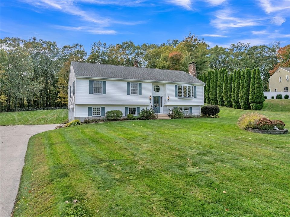 1st image of 27 W Applewood Dr