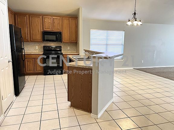 5th image of 1513 Carrigan Ln