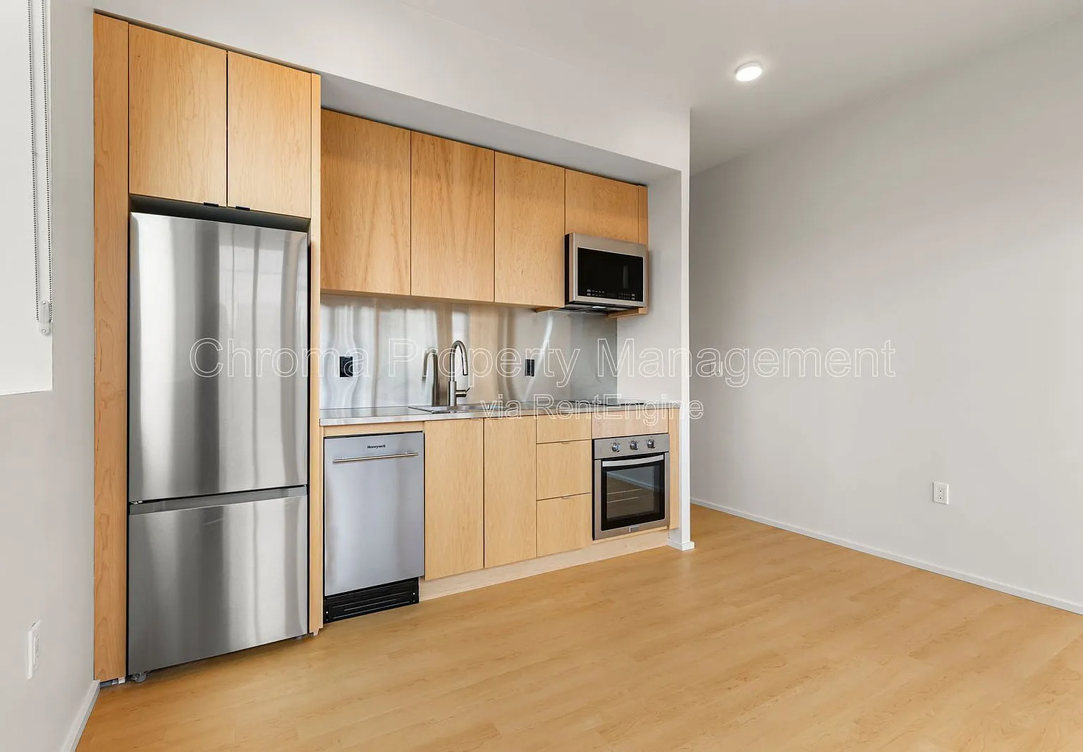 Studio, 1.0 bath, 380 sqft, $1,150 — Photo 4