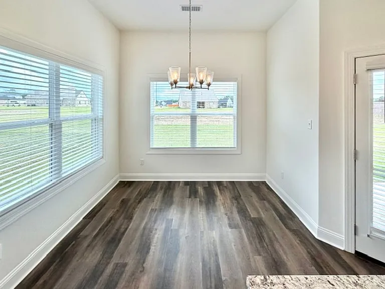 5301 Douglas Dr — Photo 4