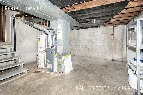 1940 E Lindenwood Cir — Photo 18