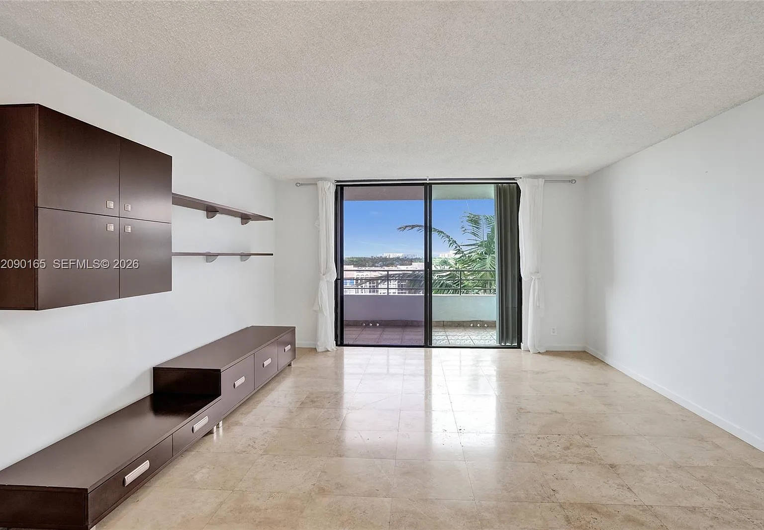 Olympus Condo Phase — Photo 4