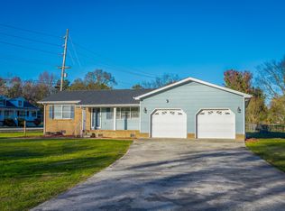 1801 Crabtree Rd, Hixson, TN 37343