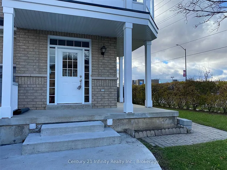 5688 Pegasus St — Photo 2