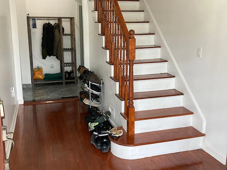 72 Standish Ave #2C — Photo 8