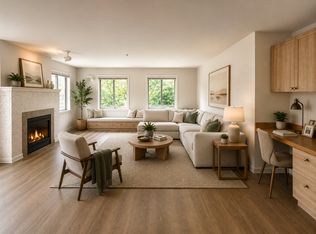 1220 N 45th St APT 307, Seattle, WA 98103