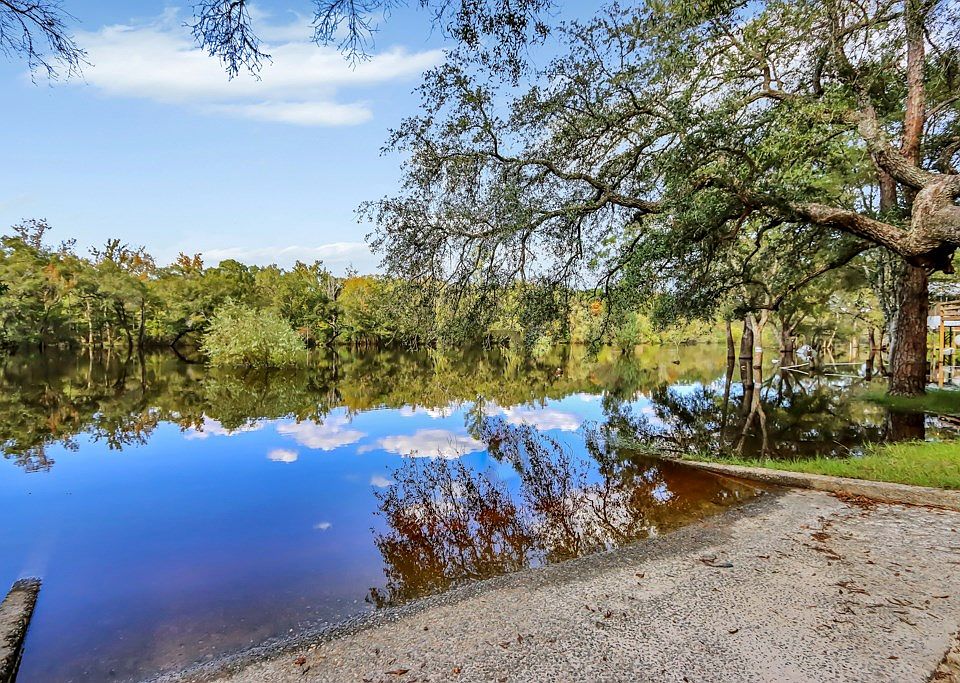 849 Warners Landing, Hortense, GA 31543 Zillow