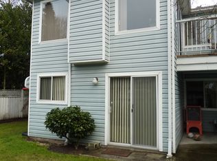 7040 Williams Rd #4, Richmond, BC V7A5B5