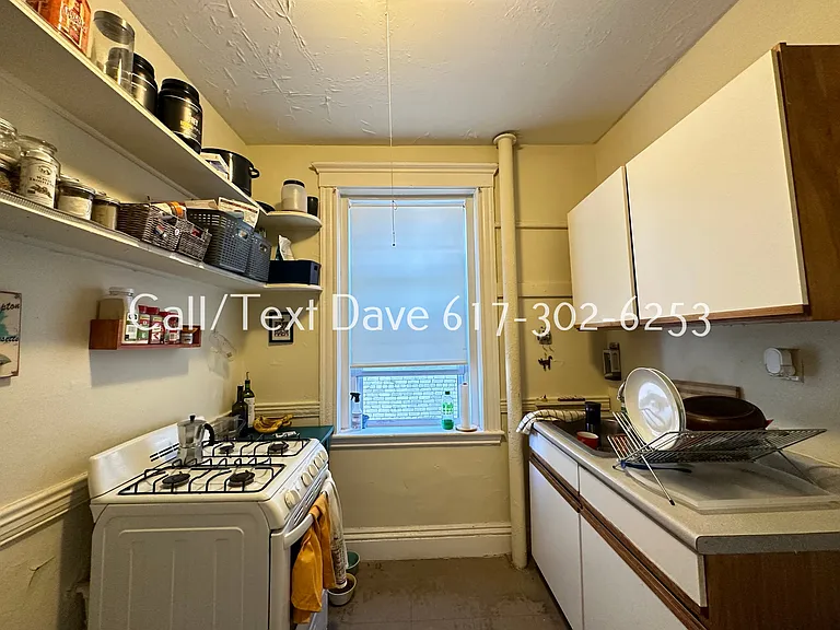 161 Kelton St #21 — Photo 7