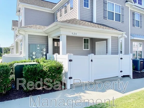 520 Fishers Ct, Hampton, VA 23666