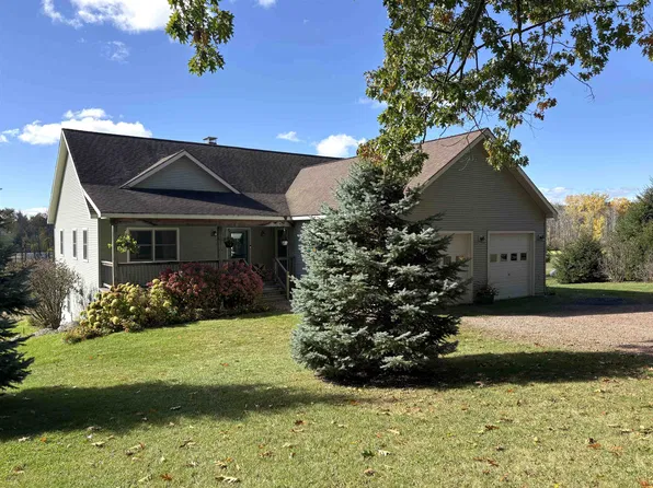9 Old Farm Road, South Hero, VT 05486