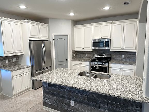 5th image of 19214 N Cottonwood Green Ln
