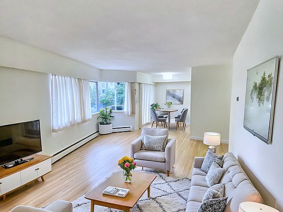 4th image of 425 Carnarvon St #309