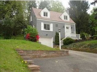 5151 Baptist Rd, Pittsburgh, PA 15236