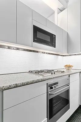 Sold by Compass | media 17