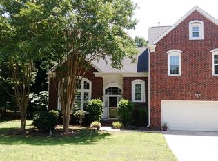 8812 Magnolia Estates Dr, Cornelius, NC 28031