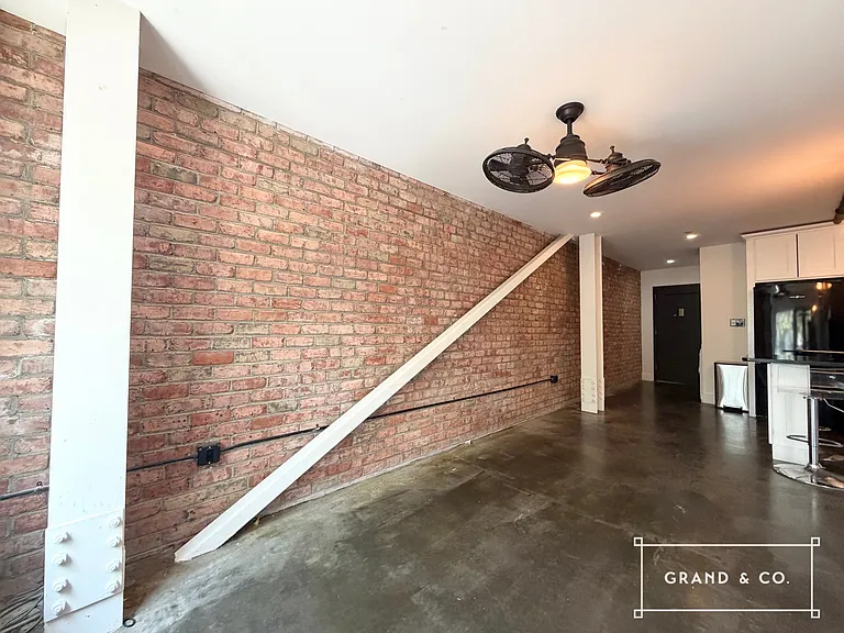 149 Wythe Ave #303 — Photo 5