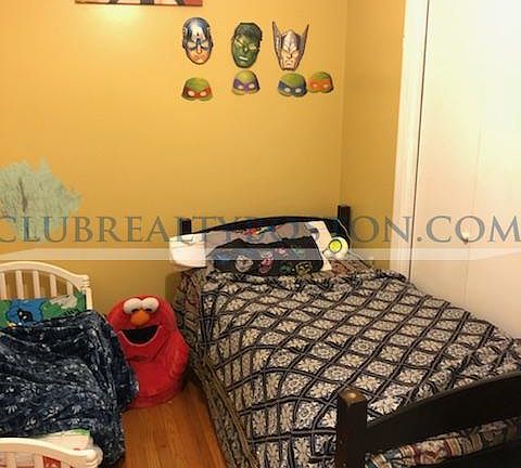 4th image of 20 Leamington Rd #1