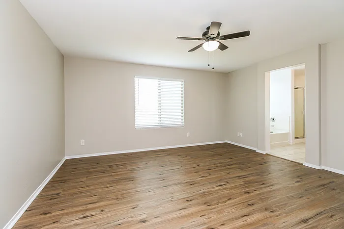 4592 W Horsenettle Dr — Photo 8