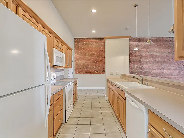 2309 Harborside Dr #204 — Photo 14