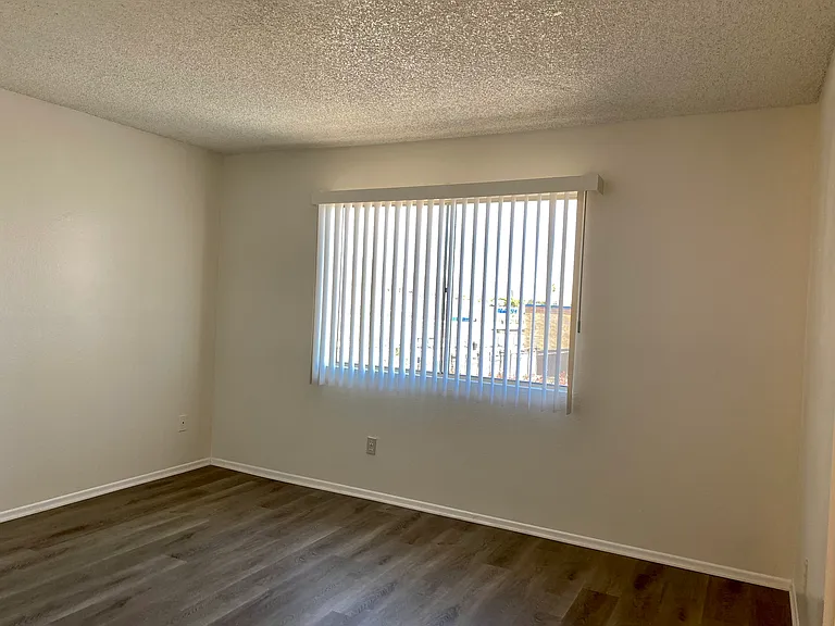 8798 Lomita Dr #C — Photo 10
