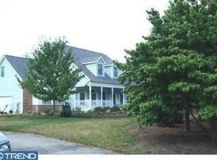 14 Arcadian Dr, Sicklerville, NJ 08081