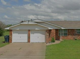 10904 N Lee Ave, Oklahoma City, OK 73114