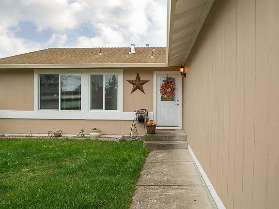 3rd image of 2394 Valley West Drive NW