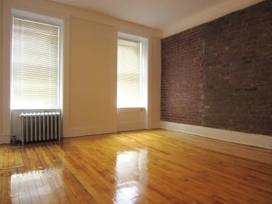 Rented by Citi Habitats | media 21