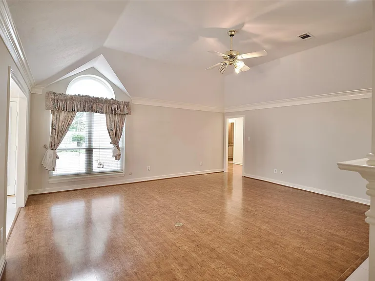 1839 Lake Winds Dr — Photo 15