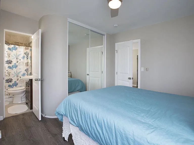 Bed Room with Bathroom