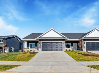3411 Holderness Rd, Coralville, IA 52241