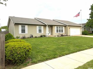 2613 Stratford Dr, Springfield, IL 62704