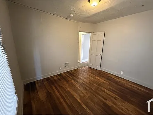 3818 Humphrey St #LOWER — Photo 10