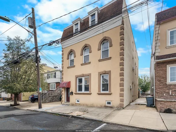 82 East 26th Street image 1 of 48