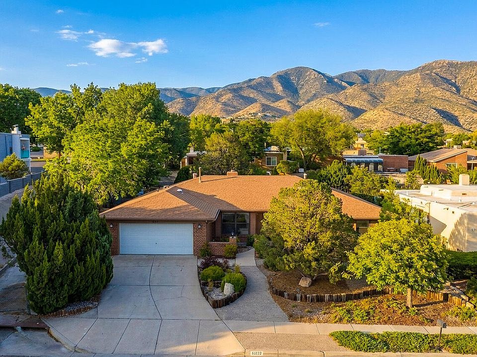 1st image of 4112 Blue Ridge Pl NE