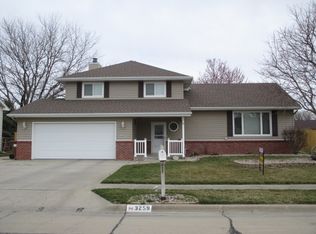 3259 44th Ave, Columbus, NE 68601