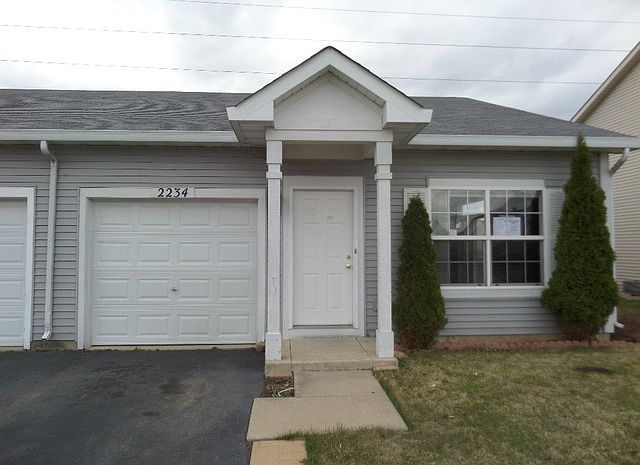 1st image of 2234 Rebecca Cir