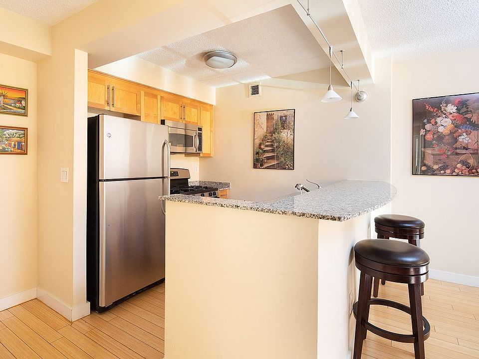 1st image of 516 W 47th St APT S5h