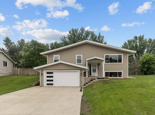 4990 148th Path W, Apple Valley, MN 55124