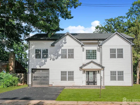 19 Cambridge Rd, Edison, NJ 08817