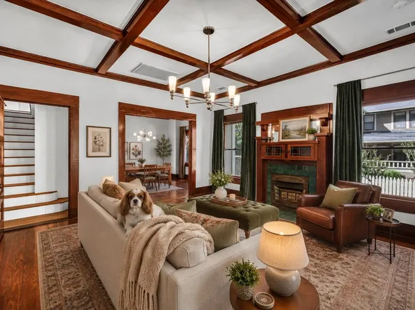 1806 S Main St, Georgetown, TX 78626