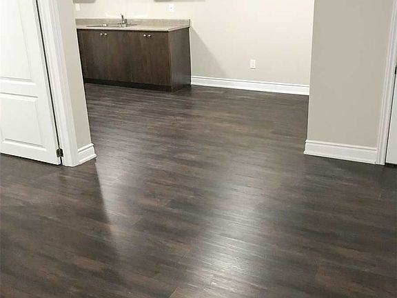 5th image of 3153 Shadetree Dr
