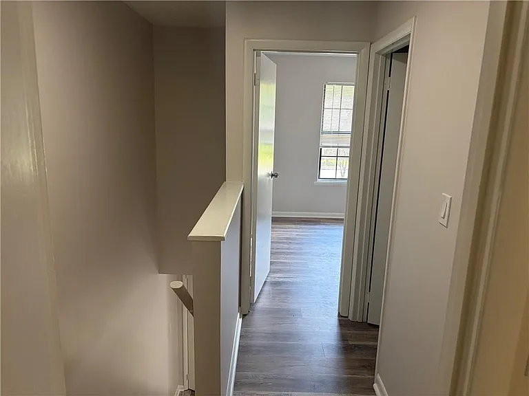 4 Eastview Cir #4 — Photo 10