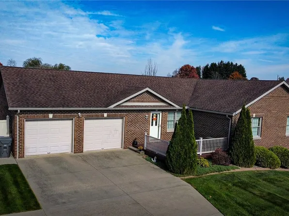 110 Belleshire Dr, Butler, PA 16001
