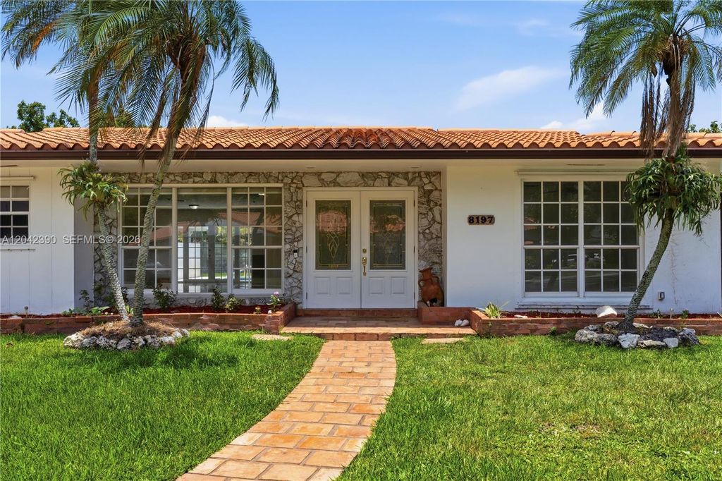 8197 W 14th Ct, Hialeah, FL - View 5