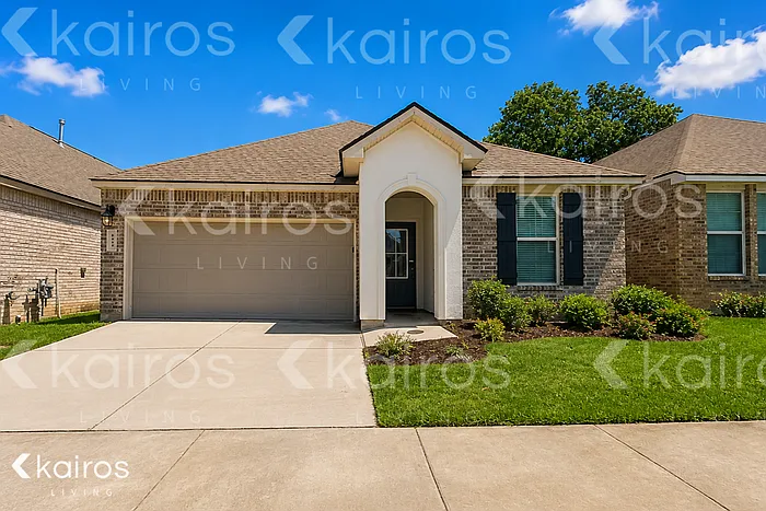 6425 Tiger Pointe Dr