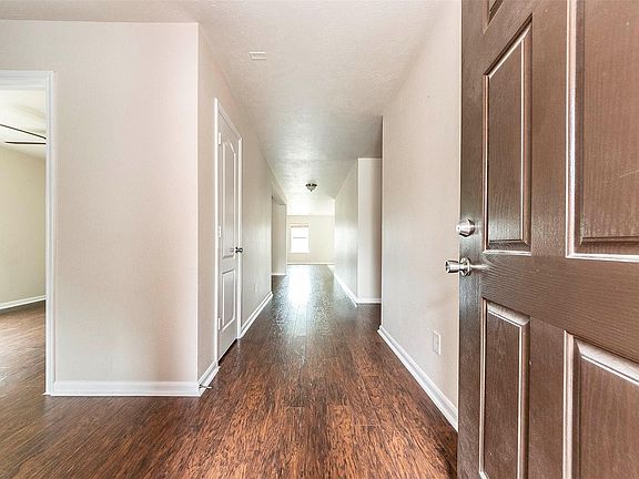 2nd image of 4414 Indian Gardens Way